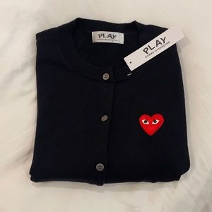 Heart-patch knit cardigan